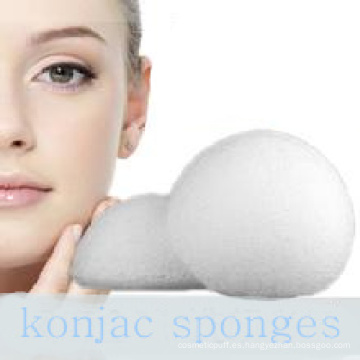 La esponja blanca pura de Konjac del bebé 100% del cuerpo del nuevo diseño, OEM está disponible